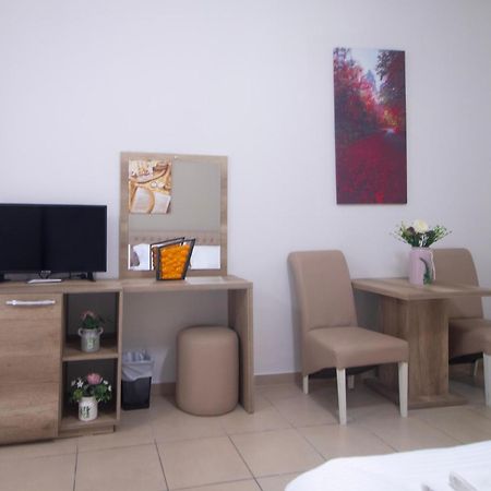 Hotel Princ Golem  Buitenkant foto