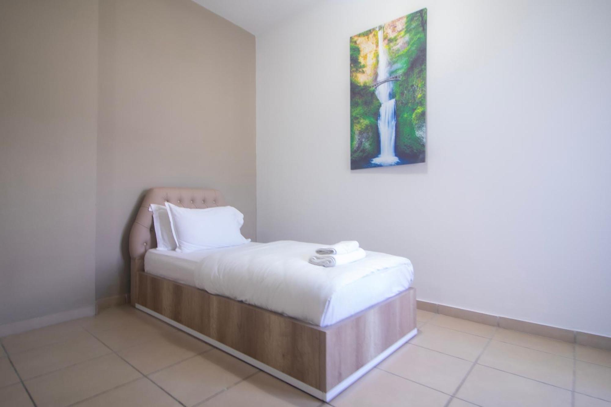 Hotel Princ Golem  Buitenkant foto